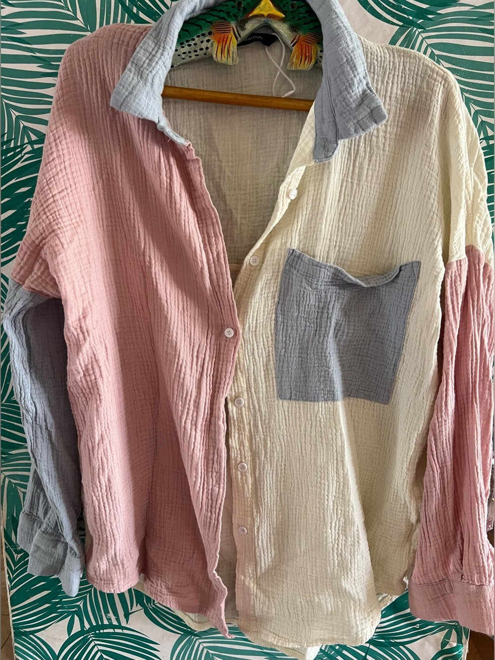 Dokotoo Pastel Colorblock Gauze Button-Up Shirt - Pink, Cream & Gray Sz L NWOT